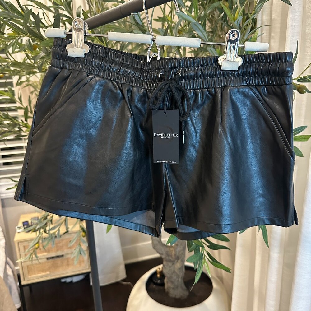 NWT Womens David Lerner Black Faux Leather Sport Shorts M $175